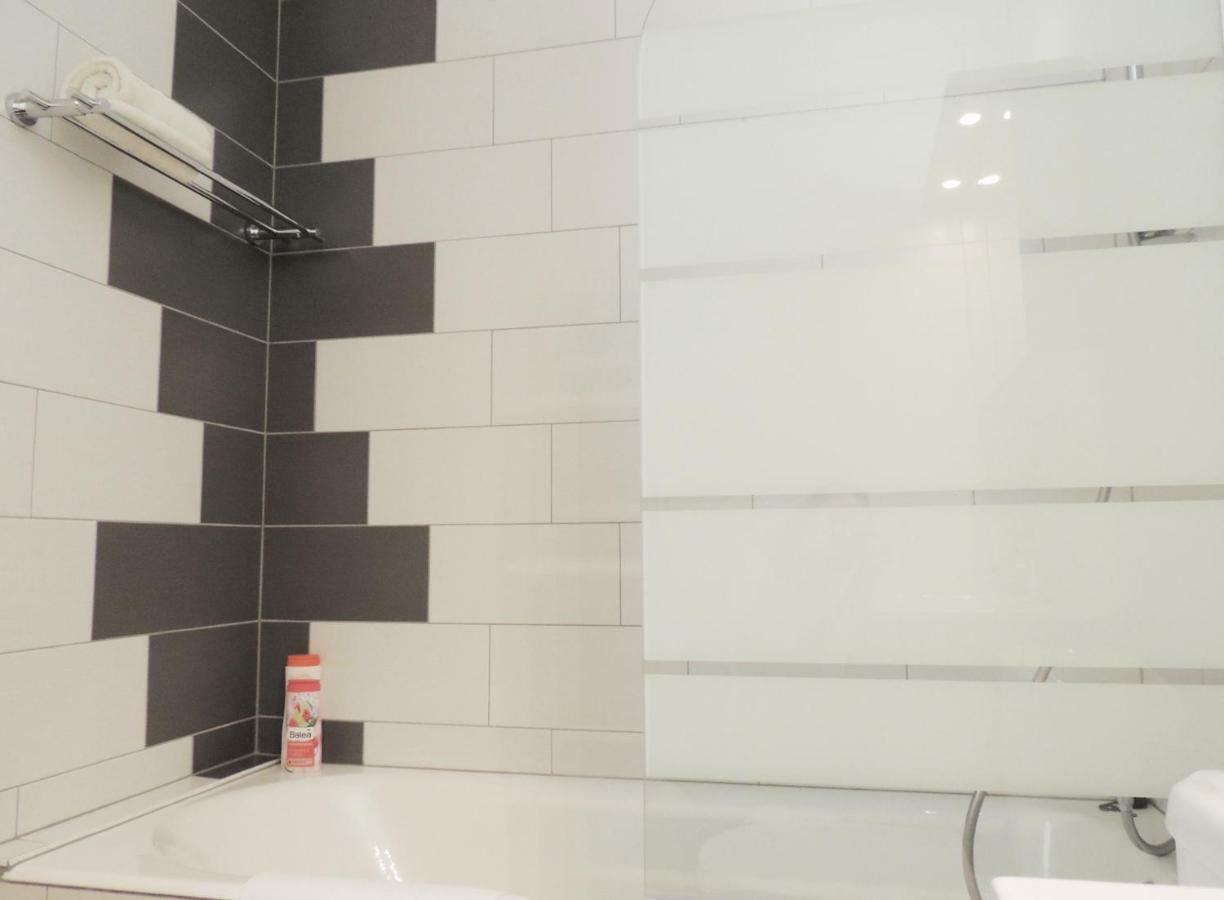 Appart'Azur Haguenau - Centre Grand'Rue - Logements Entiers Pour Voyageur Pro 外观 照片